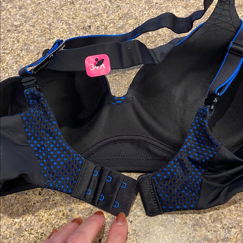 Maidenform Sport Sports Bra Convertible Low Impact 34A Black Blue - Picture 14 of 16